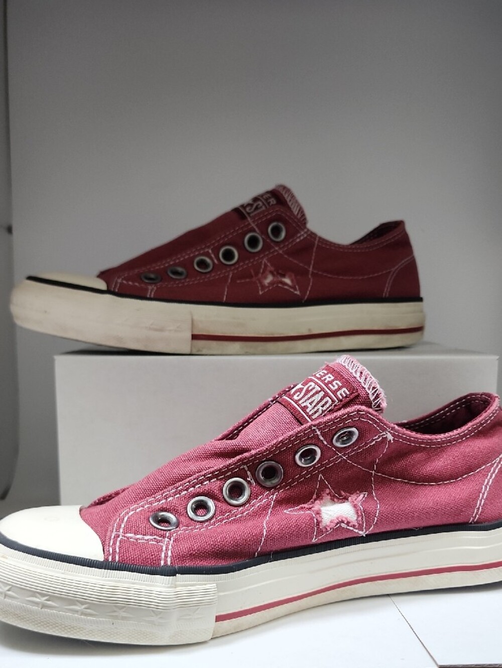 Converse Size 7 One Star Low-Top Slip-On Canvas Sneakers - Red - Picture 4 of 11